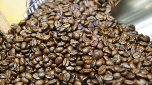 Danger in Coffee Roasting? Report Suggests Diacetyl Health Risk